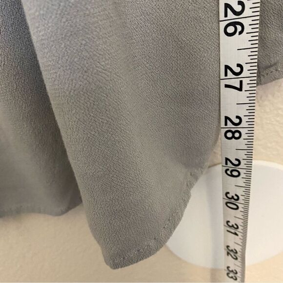 Umgee gray off the Shoulder Top blouse Embroidered Bell Sleeve oversized boho S - Picture 3 of 9